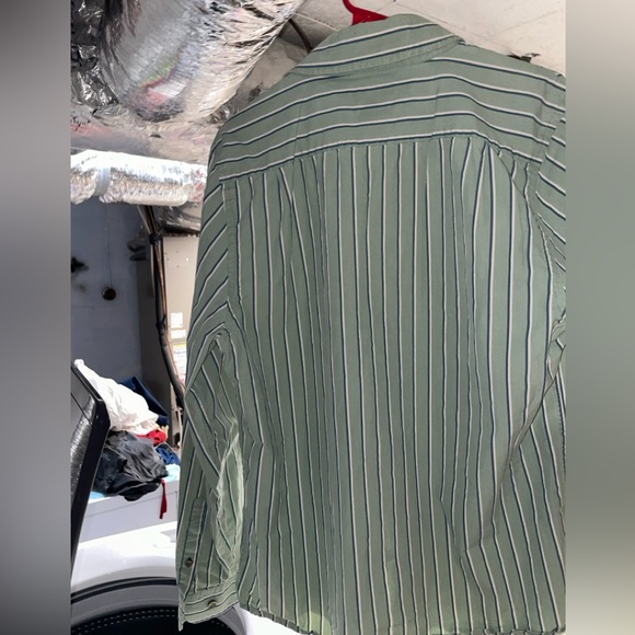 Fossil XL Full Button Up Long Sleeve Polo Shirt. Green w/Dark Blue/White Stripes - Picture 4 of 4